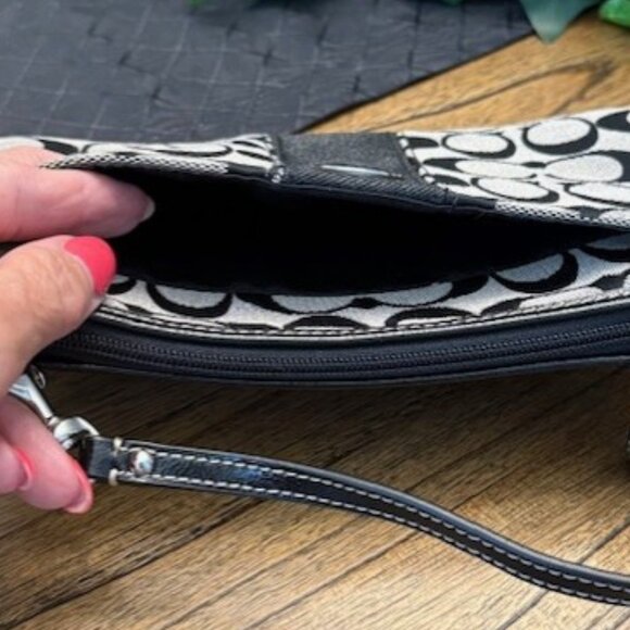 COACH Signature C Print Wristlet - Picture 9 of 15